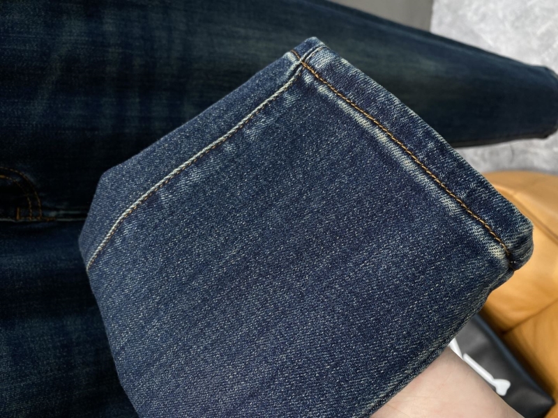 Bv*b*rry jeans
